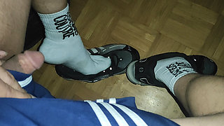 Sock Are Wet and Smelly, Dj-bro Like to Piss on It and Playing Infront of the Mirror