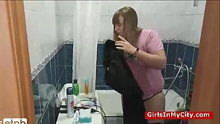 Chubby and Lonely Housewife Calls Computer Guy To Screw Him