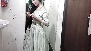 Step sister ko nanga kar ke jabar dasti pela