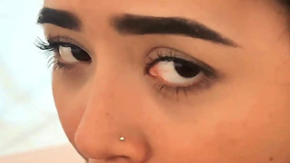 I Met a Girl on the Way to the Beach and She Took Me to Live Something I Didn't Expect