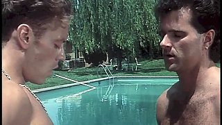 They Celebrate the Birthday of a Friend with a Great Orgy by the Pool