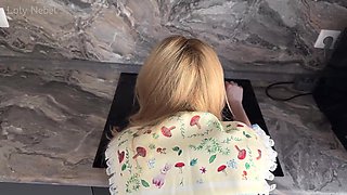 Helped a cute stranger on the street and fucked her on the same day