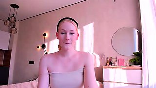 Blonde teen Sierras first erotic masturbation video