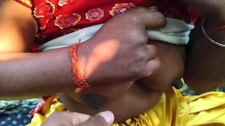 Desi Village Girl First Time Sex - Indian Teen Aasha Ji Hardcore Outdoor Fuck