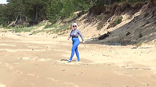 Golden Rain 95 - Piss on Beach