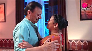 Curvy Indian MILF hot erotic video