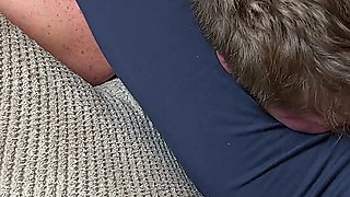 Cruel Headscissors in Blue Leggings on the Couch
