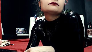 Amateur super hot brunette masturbating 3 mp4