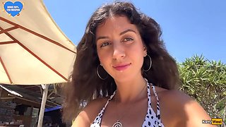 Walking With Hot Cum On My Face On A Public Beach Full Of People - Cumwa With Katty West