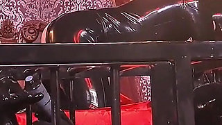 Cuckolding the Dolly with the Gimp