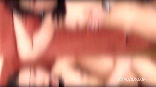 Young asian slut Alisa Yung get an hard anal fuck the first time