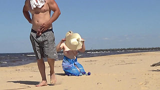 Fuck Mature Bitch in Beach
