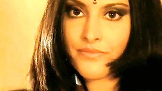 Bollywood Nudes HD featuring Bronze's brunette trailer