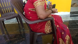 Desi Beauty Housewife Sary Changing in Home