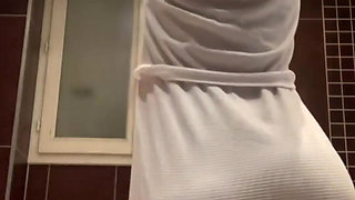 Brunnette Hooker Kesha Ortega Squirts a Lot After Masturbating!