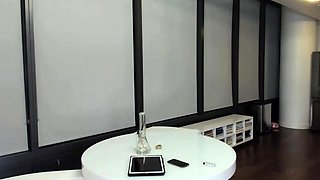 Brunette Solo Webcam Masturbation
