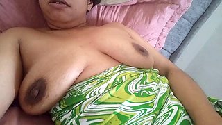 MY STEPSISTER SEDUCES WITH HER SEXY DRESS AND HOW DELICIOUS HER VAGINA AND TITS LOOK