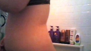 Chubby Amateur Plays With Dildo in the Shower