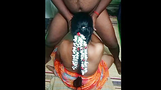 Hot Indian beauty aunty sex video