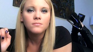 Porn latex movie with foot fetish and blonde mistress
