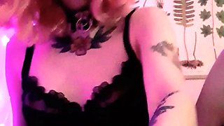 Amateur czech teen in her first toy induced orgasm