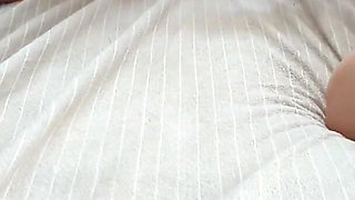 Blindfolded From Daytime, I Enjoy Sex with My Wife Who Made Me Wear a Mask on Her Head