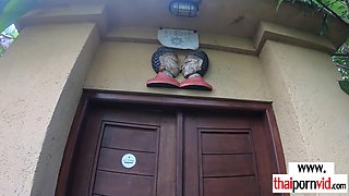 Amateur Sex Thai teenager shagging a BWC outdoor