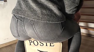 Jeans Breathplay and Slave Orgasm