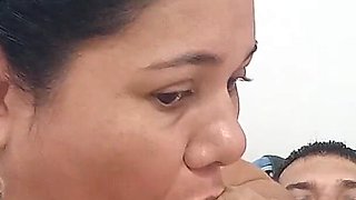 Hermosa Chica Mamadora