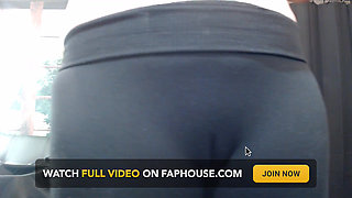 Yoga Pants Camel Toe