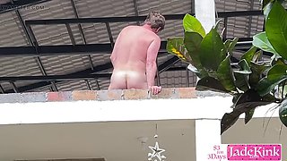 Real exhibitionist couple fucks on the balcony and flashes