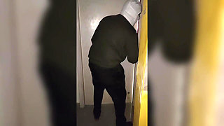 Two theives fucked hard the housewives