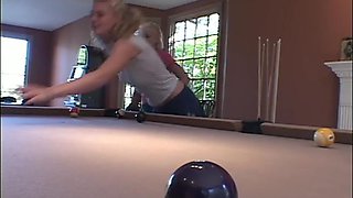 Little Summer Lick and Suck Lesbian Pool