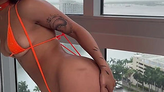 Can I Make You Cum with My Juicy Ass Papi