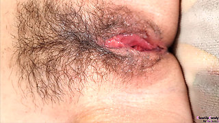 Amateur Hairy Babe Penetrated and Fucked in Extreme Closeup Till Orgasm