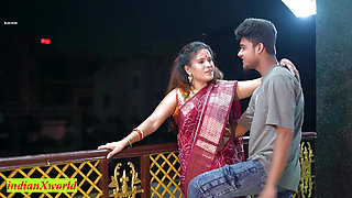 Unmarried Couple first Honeymoon Sex! Beautiful Indian Sex