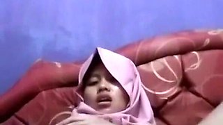Big Milk Jilbab Colmek