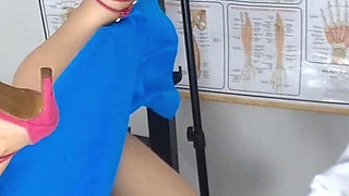 Underground Gynecologist Leaves Hot Patient with Wet Pussy!