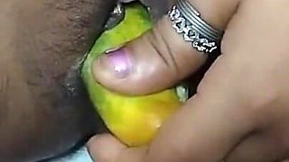 Bhabi Put Cucumber in Pussy