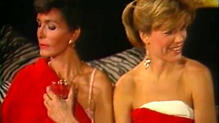 Two Horny Had Sex While Someone Was Watching Them - Tom Byron, Gloria Leonard And Little Oral Annie