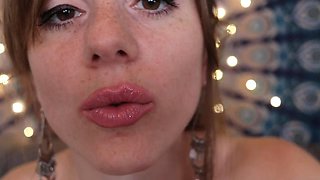 Asmr close kisses