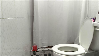 My Stepmom Has Somewhat Strange Behaviors When She Goes to the Bathroom She Touches Her Pussy and Caresses Her Naked Body, Homem