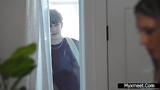 Sexy MILF mind-blowing sex story