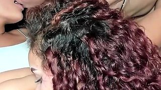 Hot Latin Couple Have an Amazing Fingering Session