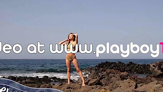 Hot nude latina teen jumps into the pool
