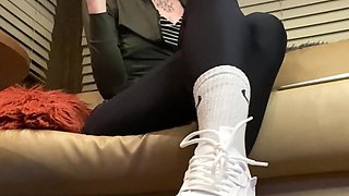 Shrinking My Foot-freak Boyfriend