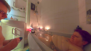 Bath Time Papering Part One