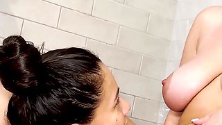 Lady Lyne and Jade Presley Lesbian Shower Orgasms