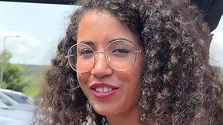 A sensually negotiated work stoppage - Jacquie et Michel TV