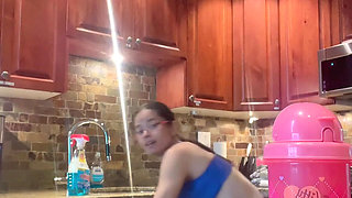 I Clean Kitchen Sexy